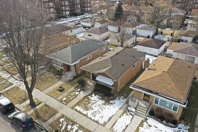 8846 S Dorchester Avenue, Chicago, IL 60619