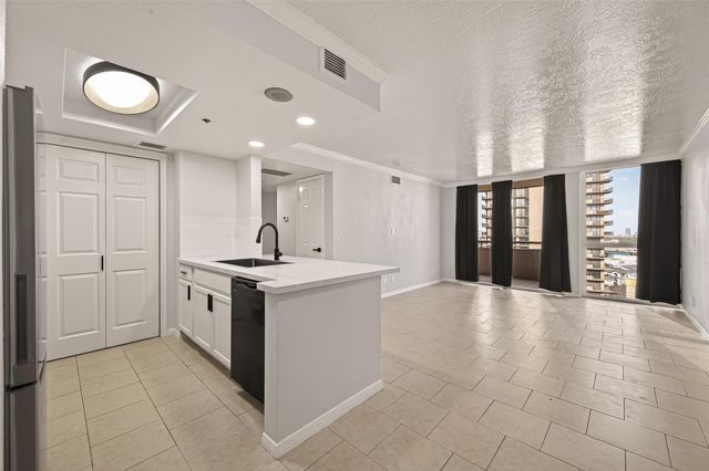 3525 Sage Road 1405, Houston, TX 77056