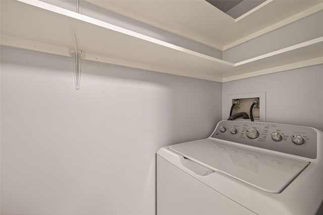 3525 Sage Road 1405, Houston, TX 77056