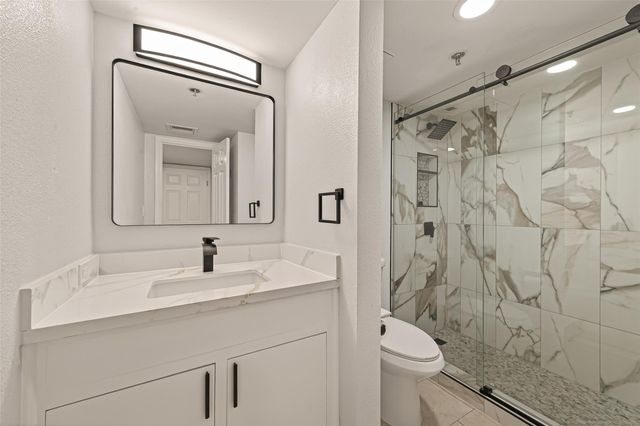 3525 Sage Road 1405, Houston, TX 77056