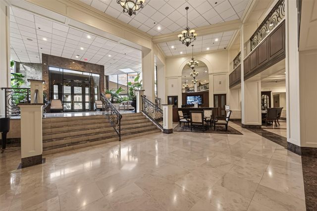 3525 Sage Road 1405, Houston, TX 77056