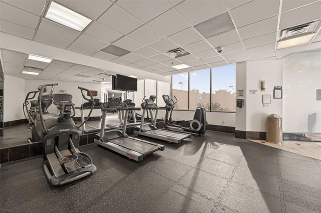 3525 Sage Road 1405, Houston, TX 77056