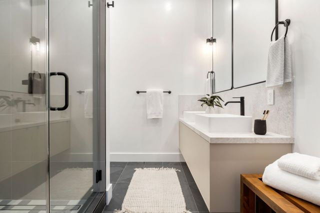 761 Calmar Ave, Oakland, CA 94610