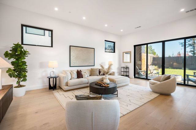 761 Calmar Ave, Oakland, CA 94610