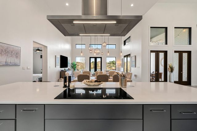 177 Bridgewater Dr., Hattiesburg, MS 39402