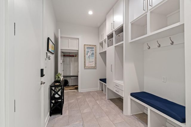 177 Bridgewater Dr., Hattiesburg, MS 39402