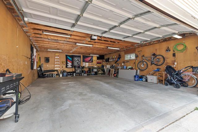 713 N SAWYER STREET, Oshkosh, WI 54902