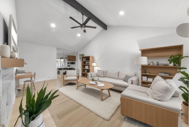 7901 Seminary Ridge DR, Austin, TX 78745