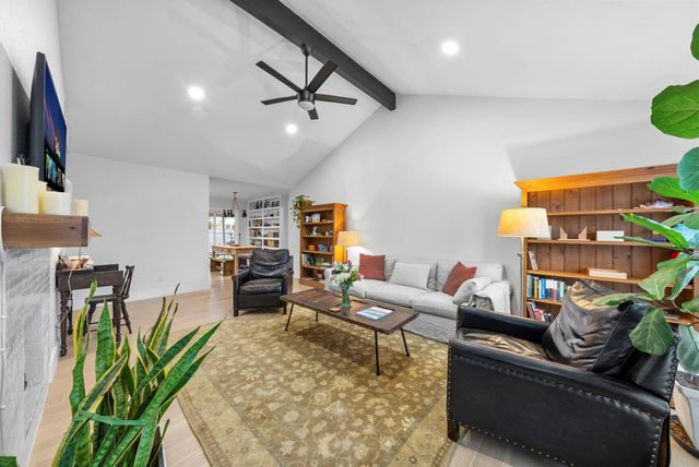 7901 Seminary Ridge DR, Austin, TX 78745