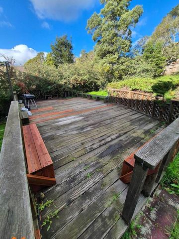 6054 Outlook Ave, Oakland, CA 94605