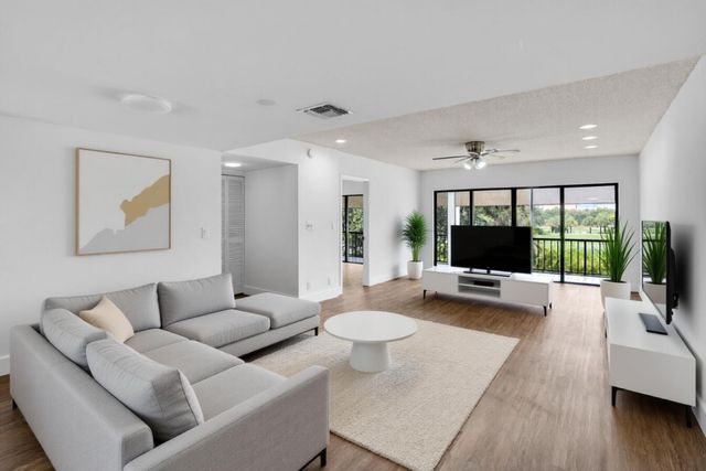 1701 Presidential Way A201, West Palm Beach, FL 33401