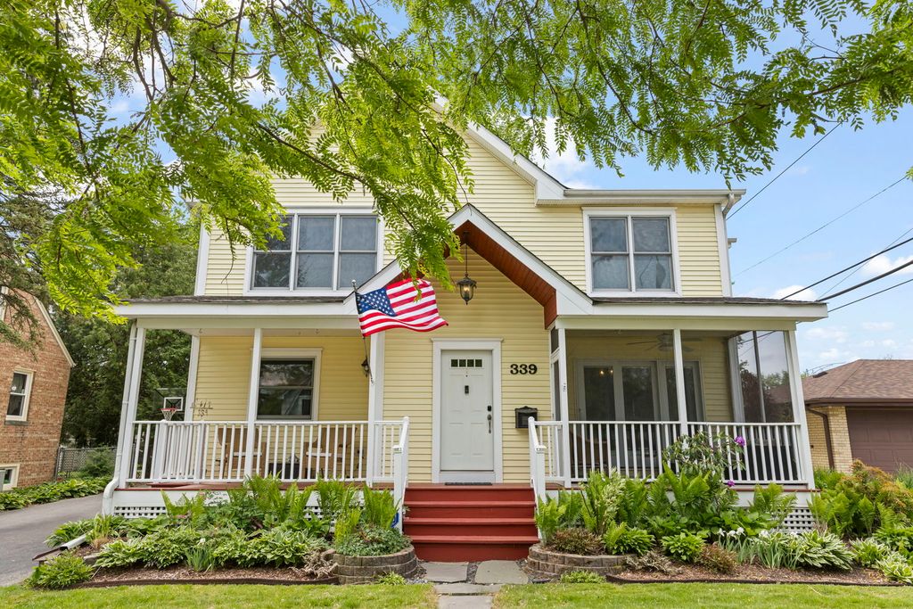 339 8th Street, Downers Grove, IL 60515
