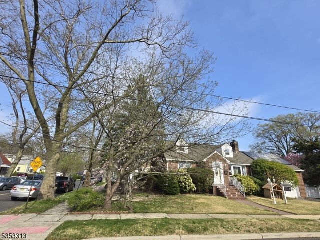 403 Hamilton St, Roselle Boro, NJ 07203