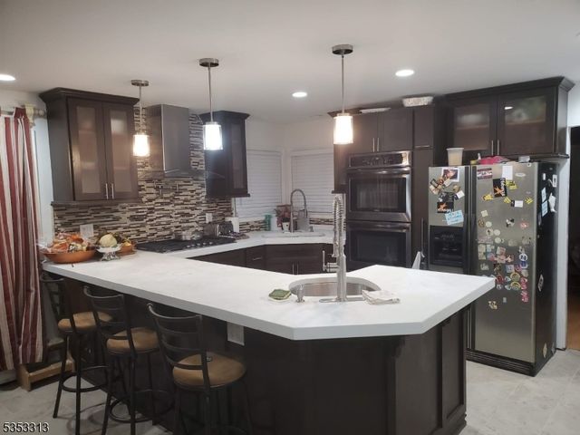 403 Hamilton St, Roselle Boro, NJ 07203