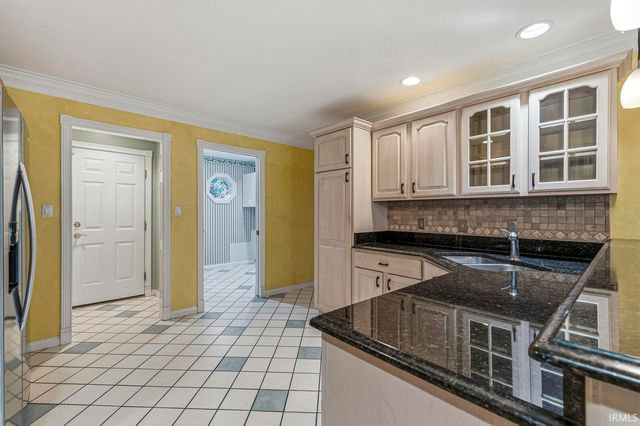 57125 Bluff Crest Drive, Elkhart, IN 46516