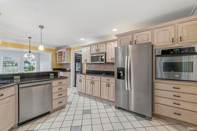 57125 Bluff Crest Drive, Elkhart, IN 46516