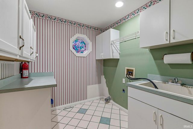 57125 Bluff Crest Drive, Elkhart, IN 46516