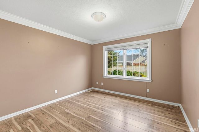 57125 Bluff Crest Drive, Elkhart, IN 46516