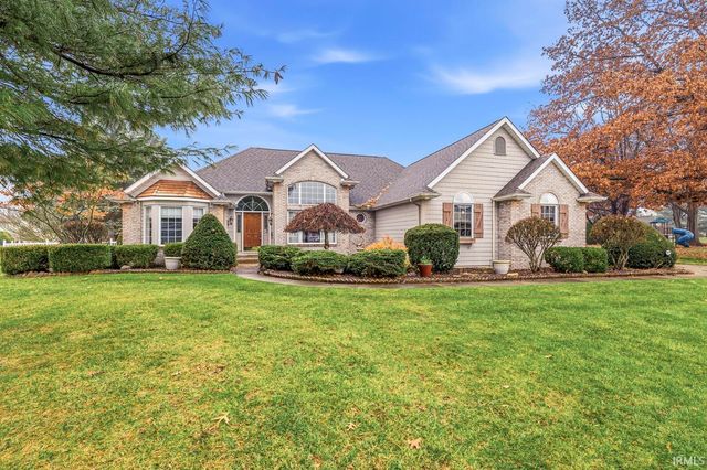 57125 Bluff Crest Drive, Elkhart, IN 46516