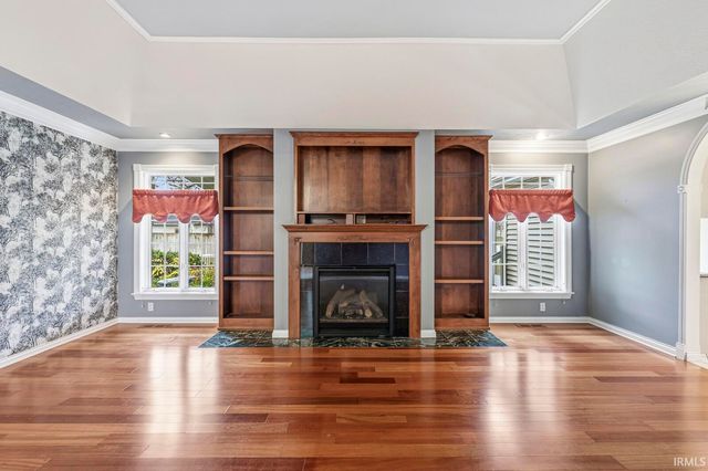 57125 Bluff Crest Drive, Elkhart, IN 46516