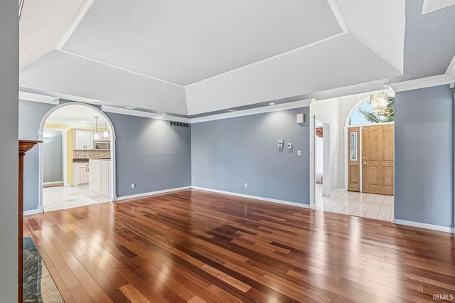 57125 Bluff Crest Drive, Elkhart, IN 46516