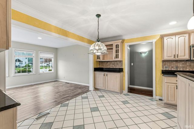 57125 Bluff Crest Drive, Elkhart, IN 46516