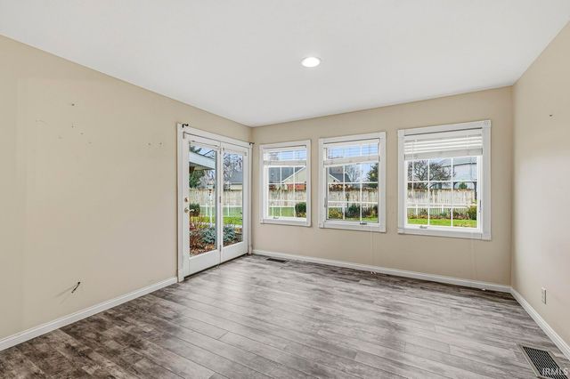 57125 Bluff Crest Drive, Elkhart, IN 46516