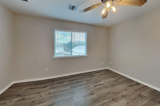 22022 Willow Downs Drive, Tomball, TX 77375