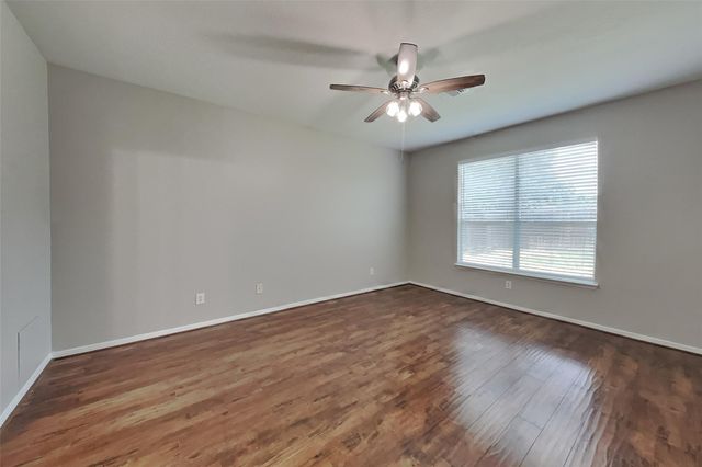 22022 Willow Downs Drive, Tomball, TX 77375
