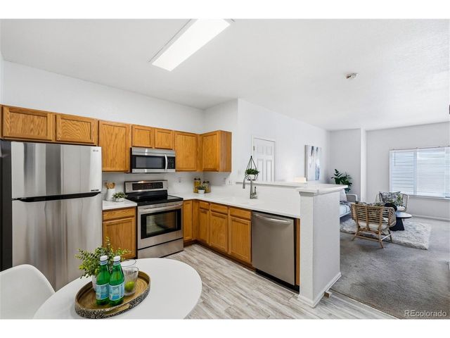 912 S Yampa St 107, Aurora, CO 80017