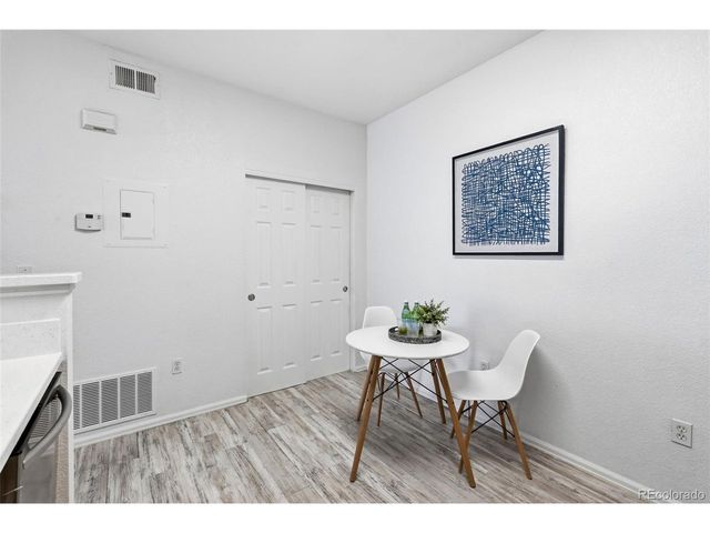 912 S Yampa St 107, Aurora, CO 80017