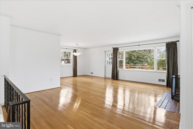 4100 TIDEWATER CT, Alexandria, VA 22309