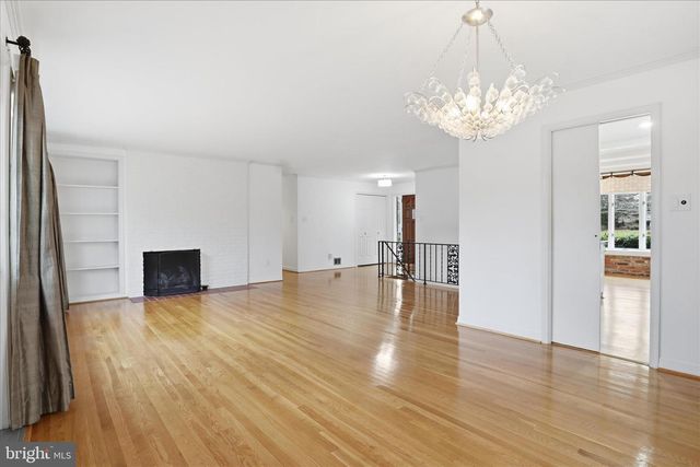 4100 TIDEWATER CT, Alexandria, VA 22309