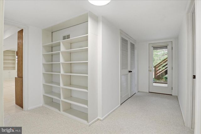 4100 TIDEWATER CT, Alexandria, VA 22309