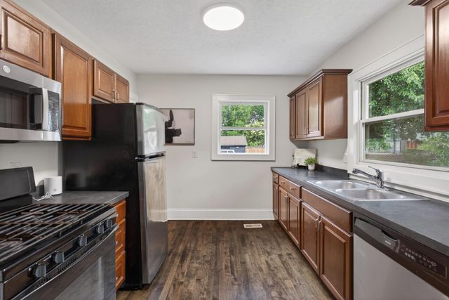 1510 44th Avenue N, Minneapolis, MN 55412