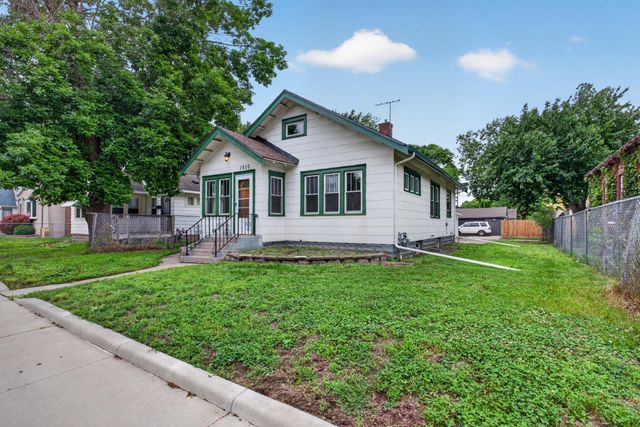 1510 44th Avenue N, Minneapolis, MN 55412