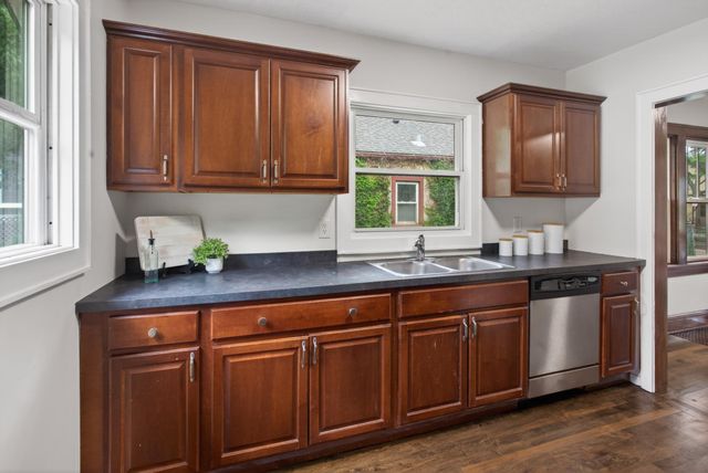 1510 44th Avenue N, Minneapolis, MN 55412