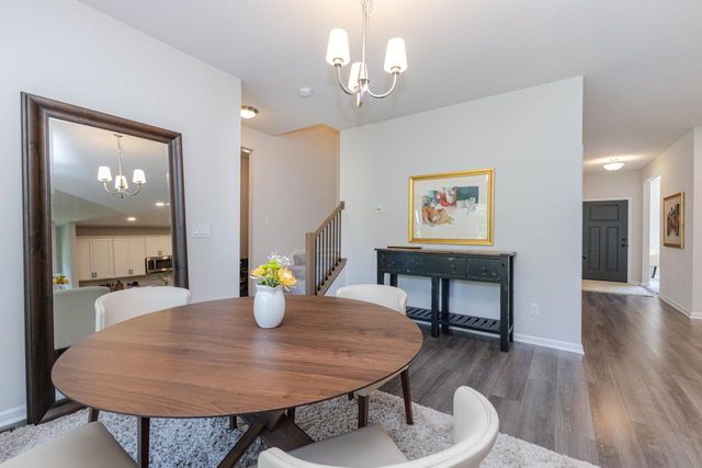 310 Paradise COURT, Hartland, WI 53029