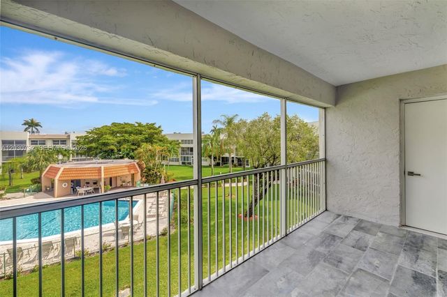 6800 Royal Palm Boulevard 302F, Margate, FL 33063