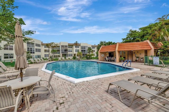 6800 Royal Palm Boulevard 302F, Margate, FL 33063