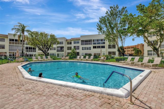 6800 Royal Palm Boulevard 302F, Margate, FL 33063