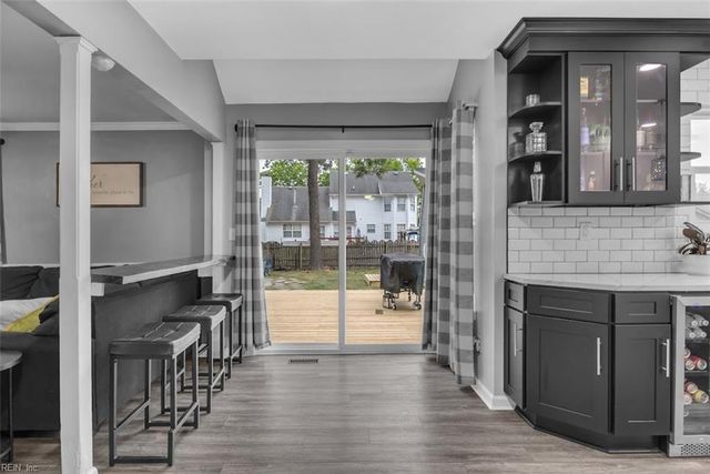 408 Knells Ridge DR, Chesapeake, VA 23320