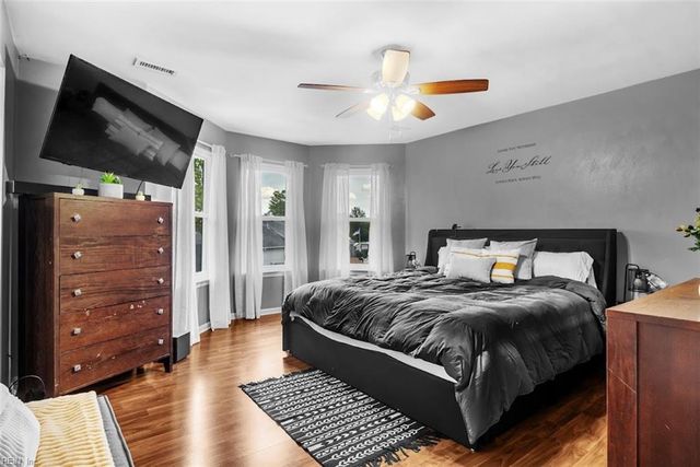 408 Knells Ridge DR, Chesapeake, VA 23320