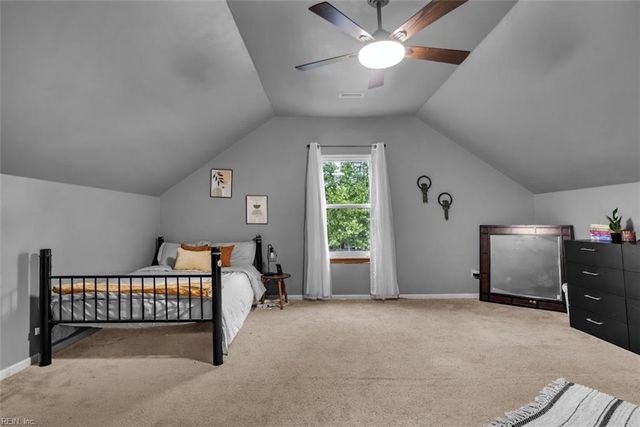 408 Knells Ridge DR, Chesapeake, VA 23320