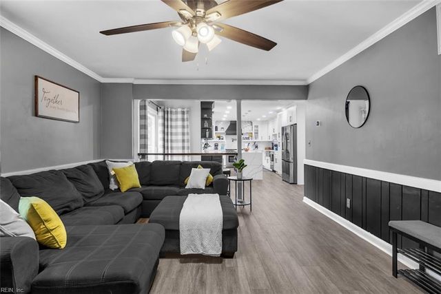 408 Knells Ridge DR, Chesapeake, VA 23320