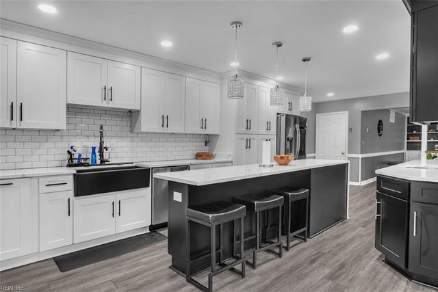 408 Knells Ridge DR, Chesapeake, VA 23320
