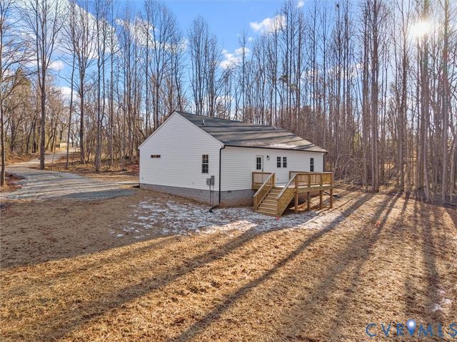 5908 Old Buckingham Rd, Powhatan, VA 23139