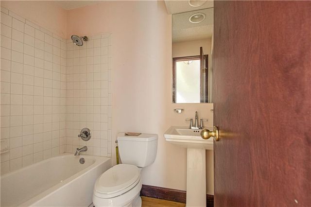 2824 Sunburst Drive, Smithville, MO 64089