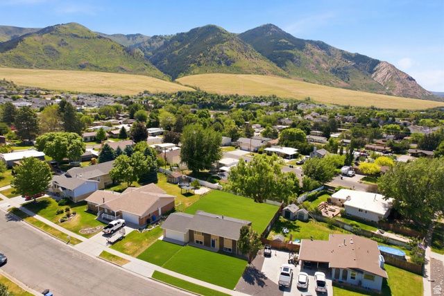 923 E 2850 N, North Ogden, UT 84414