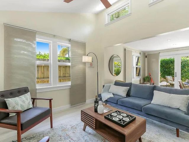 1449 NE 23RD Street, Wilton Manors, FL 33305